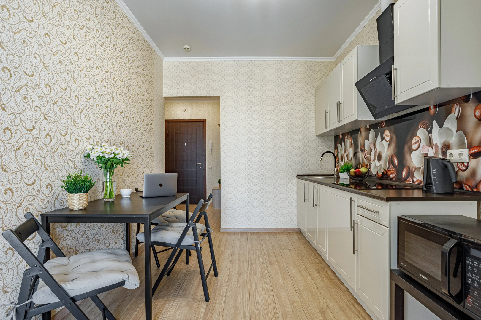 Апартаменты Семейные DoMino на Красной