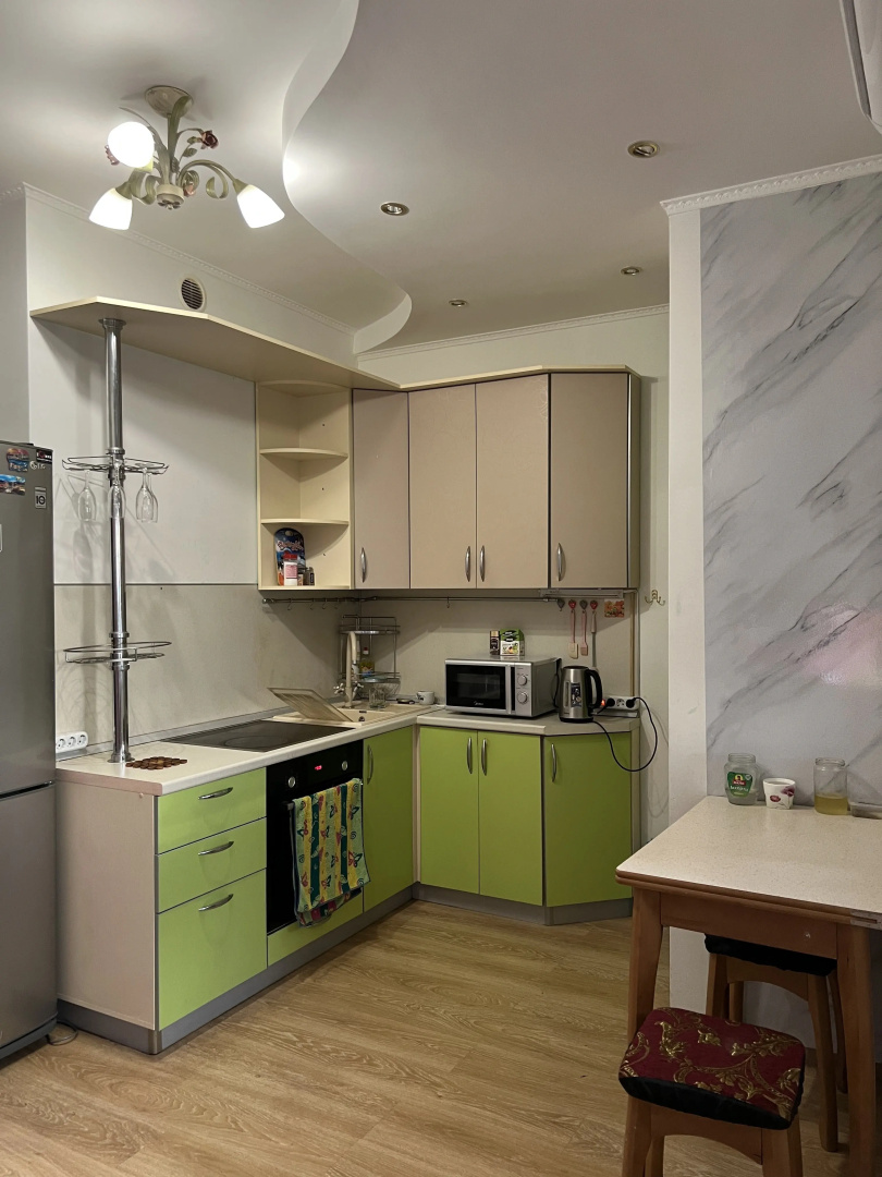 Квартира на Космонавтов 56