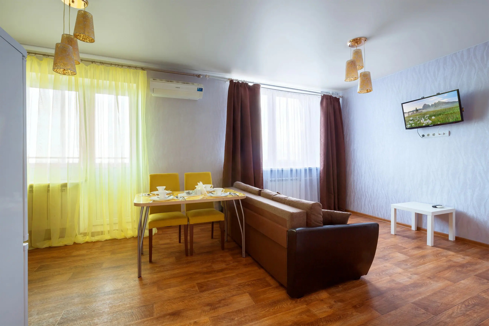 Апартаменты Hotel Home на Проспекте Ленина 112