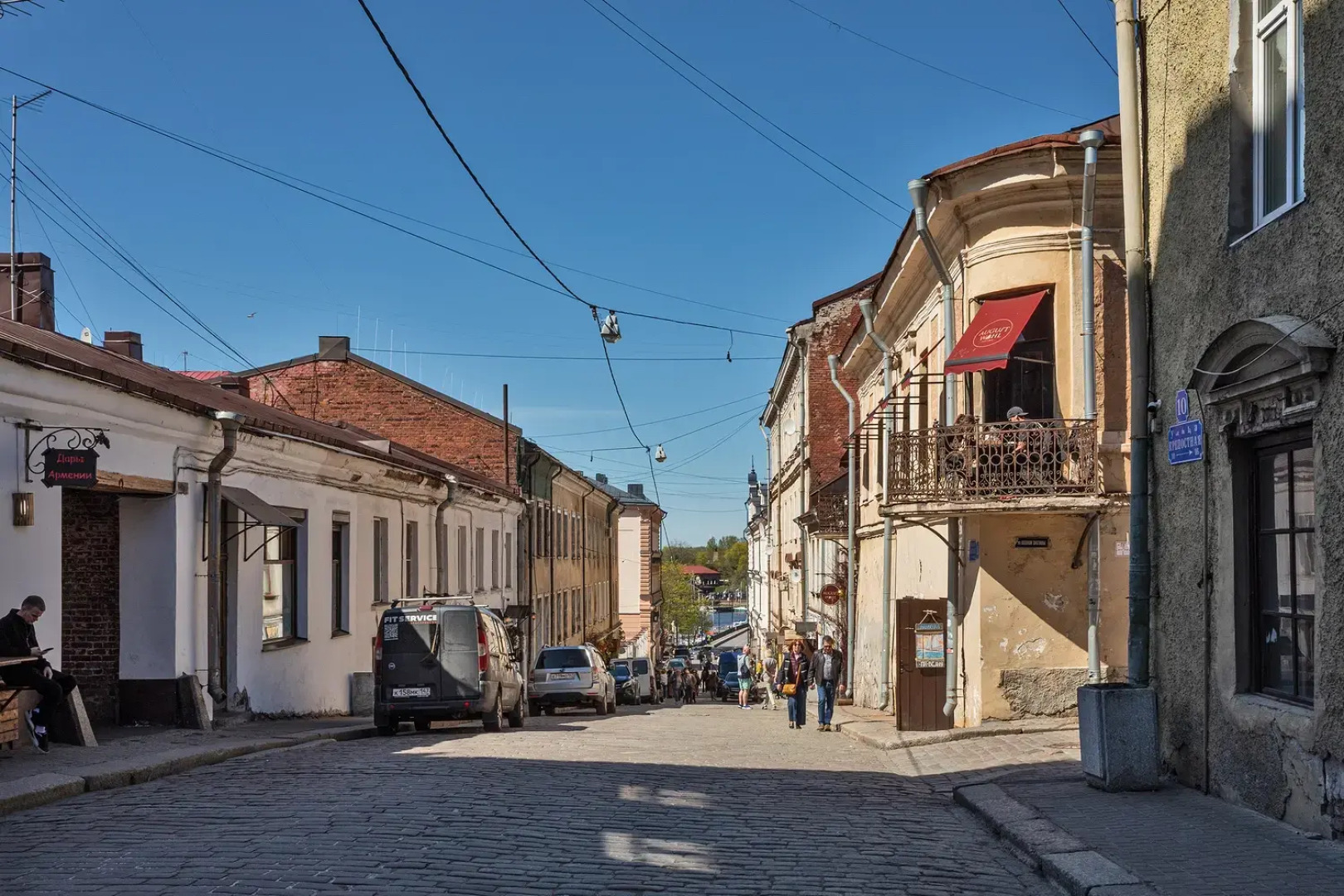 Апартаменты J&N Apartments с камином и летней террасой в самом центре исторического Выборга Краснофлотская 1