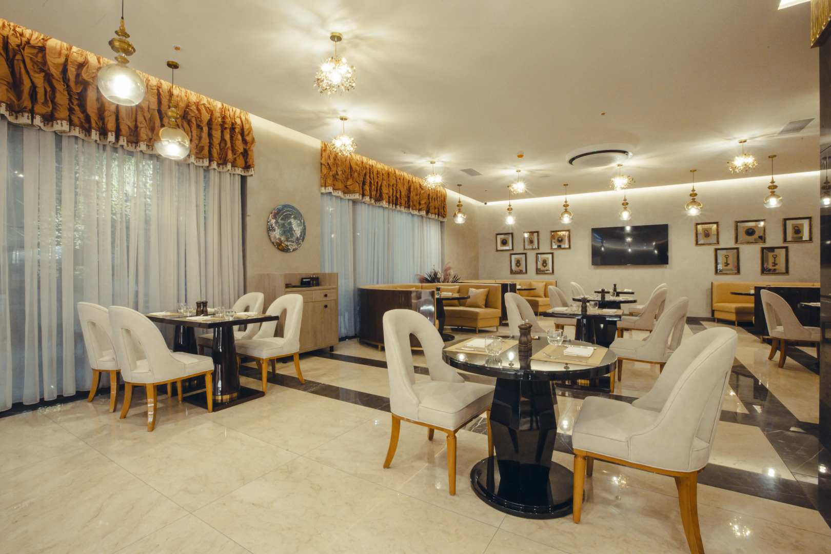 Отель Marjan Plaza