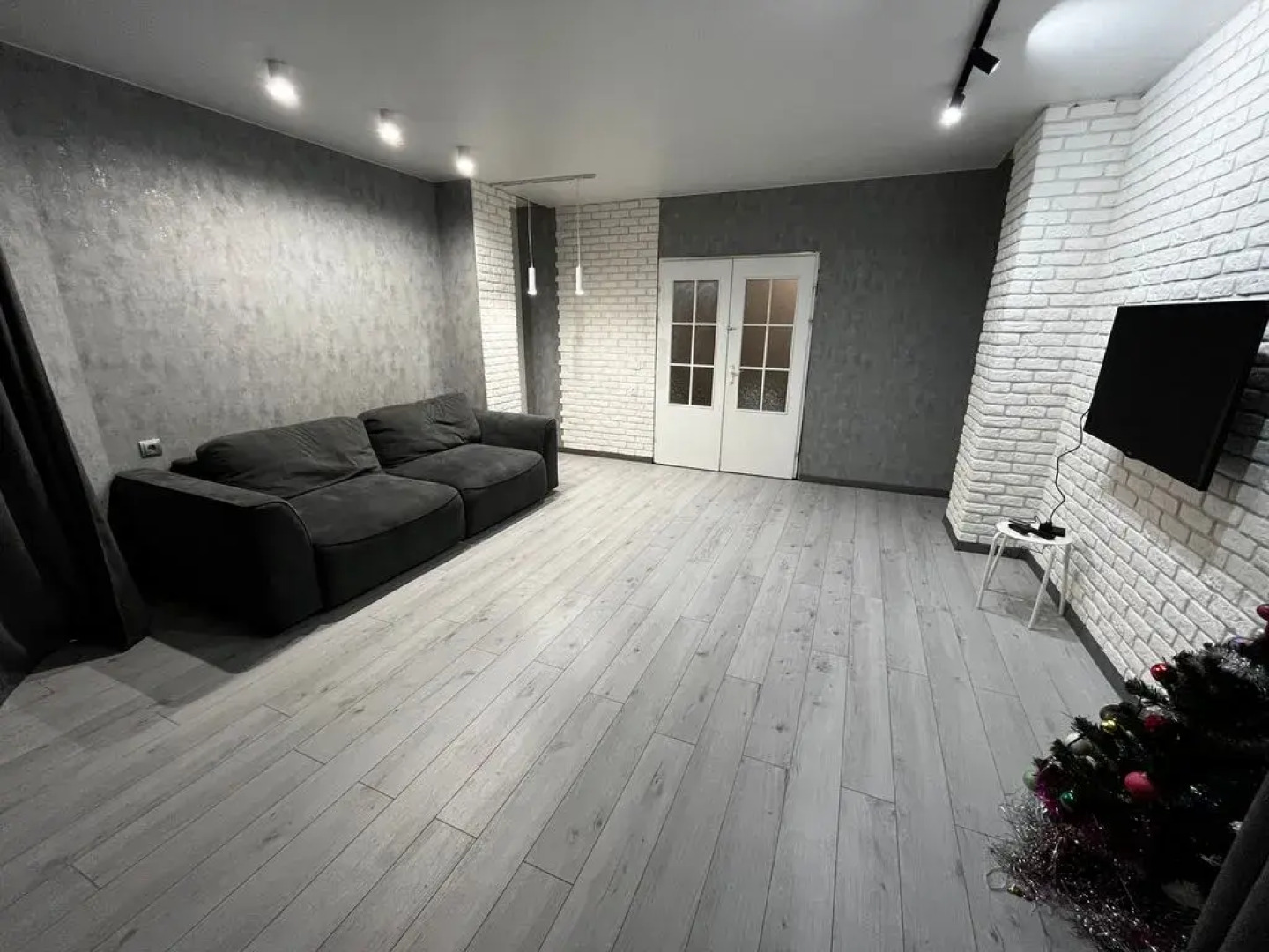 Квартира Большая с евроремонтом