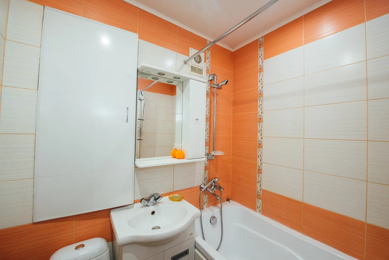 Квартира 2 комнатная на Громобоя 25