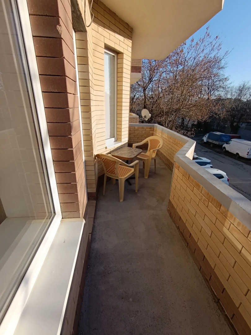 Квартира Двухкомнатная с двумя лоджиями