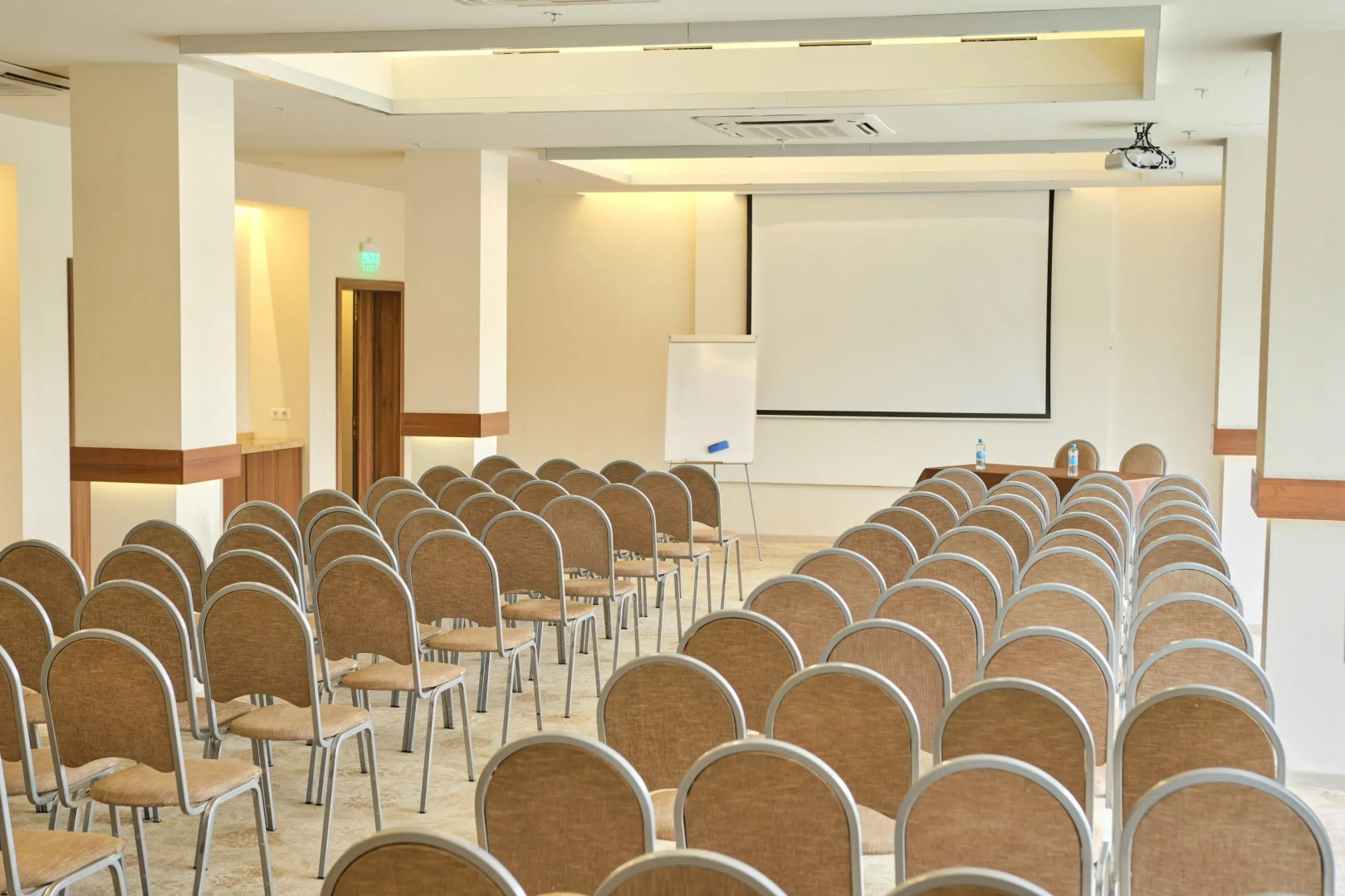 Отель Elements Kirov Hotel