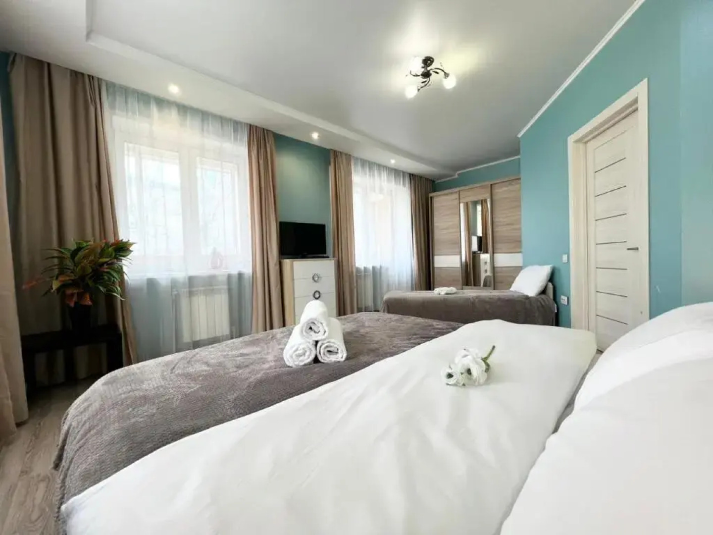 Апартаменты 1 Постовалова 3