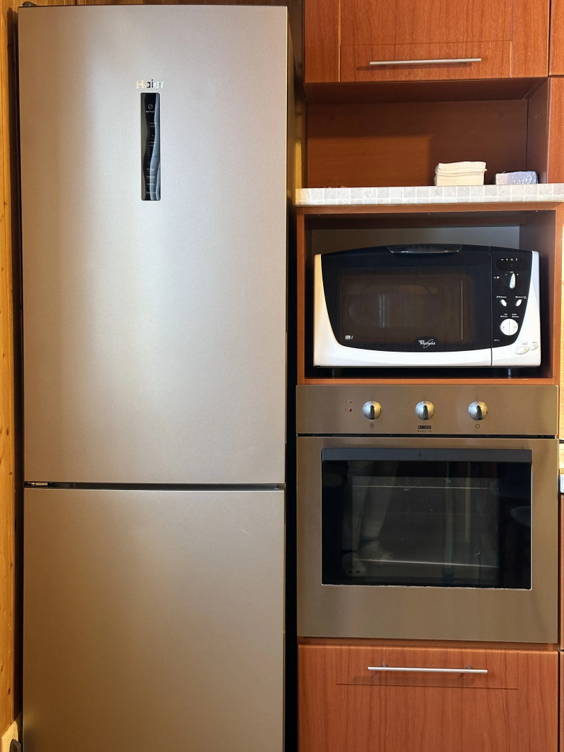 Коттедж на 17 гостей с красивым видом из окна и террасой