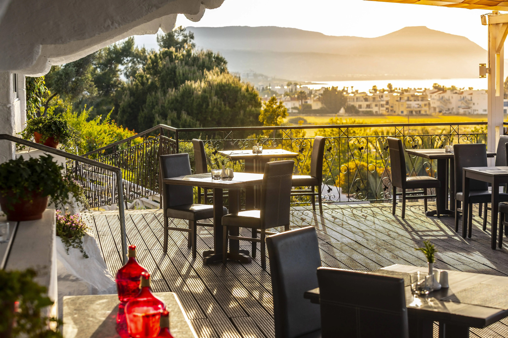 Отель Latchi Family Resort