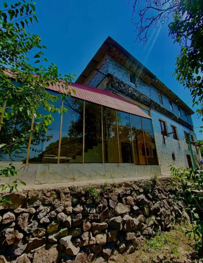 Отель Layros & Andersen