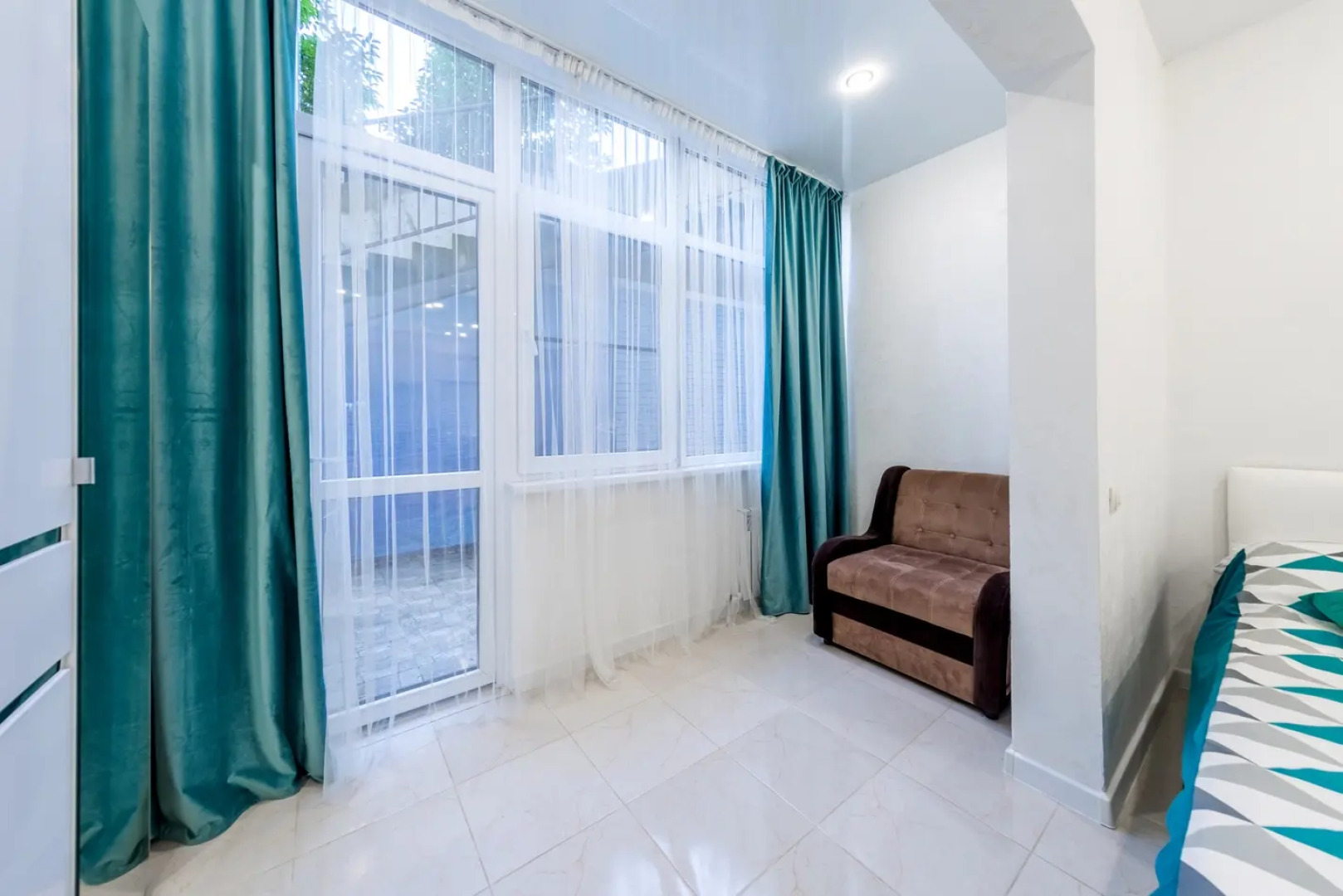 Апартаменты в Центре Города на Войкова 27