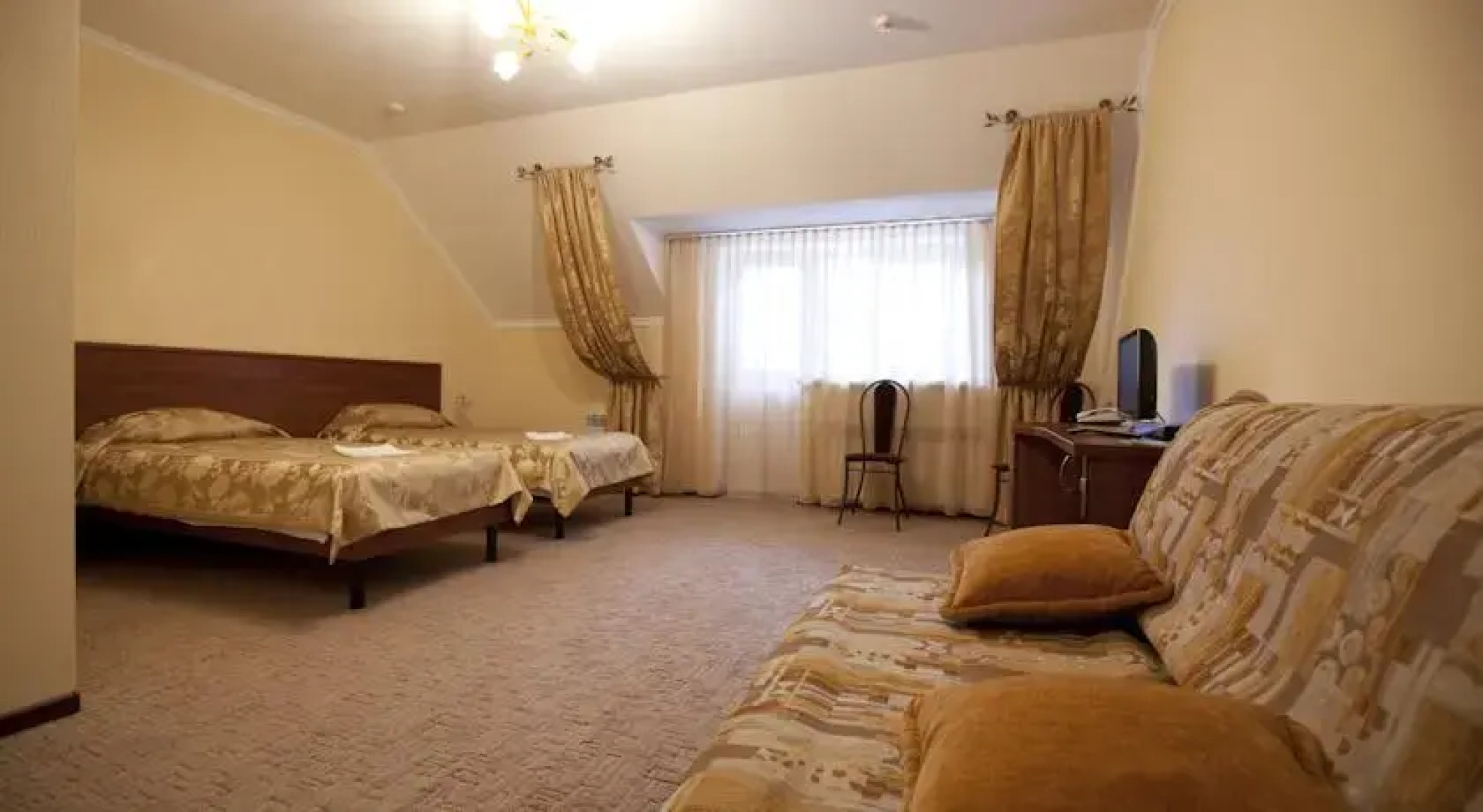 Отель Лагуна