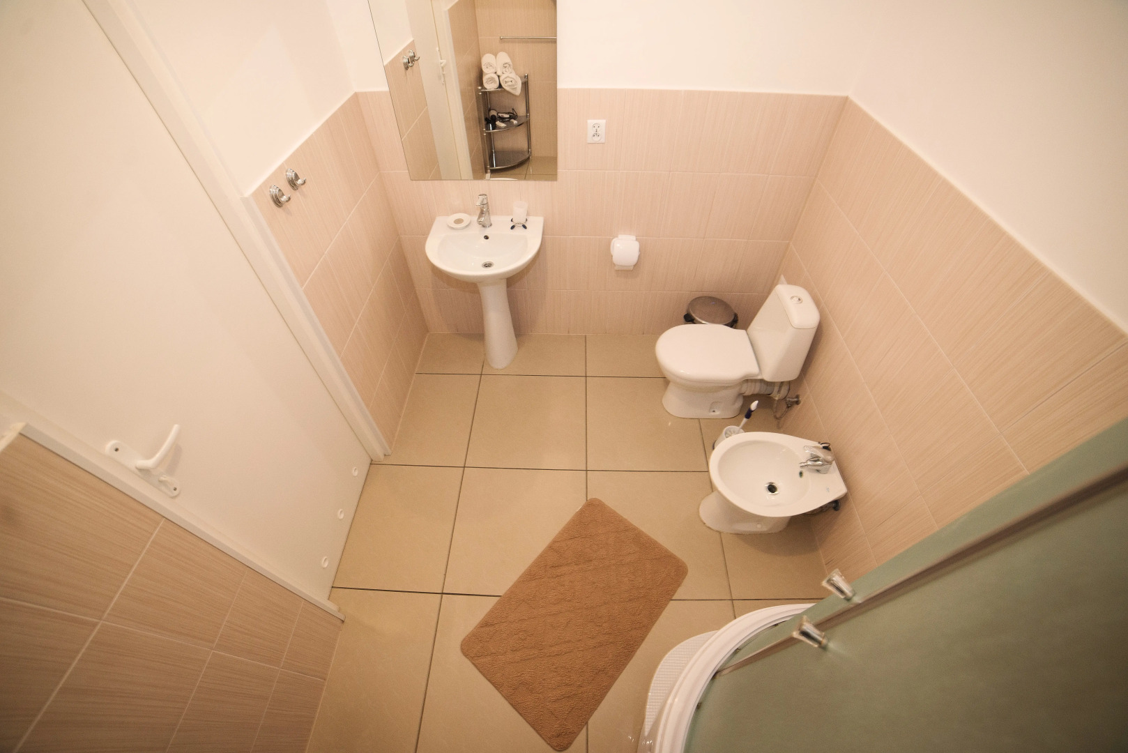 Отель Jam Trusakvets