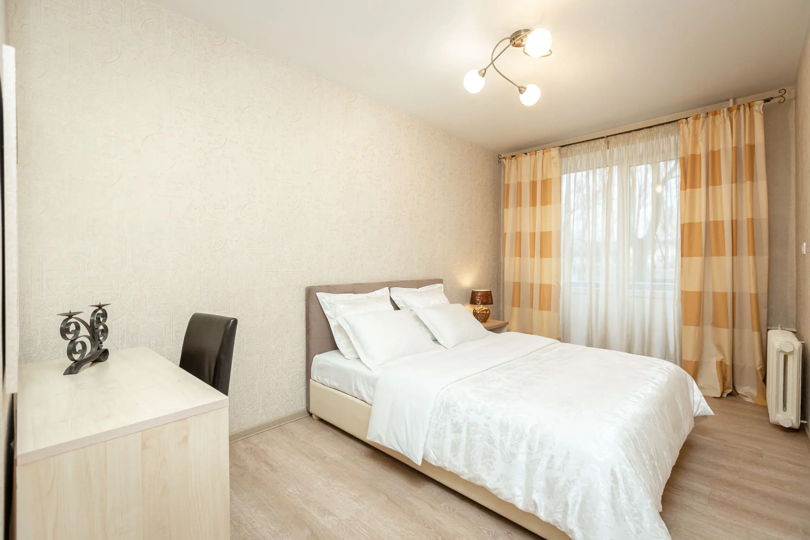 Апартаменты Ladgorna на Независимости 74