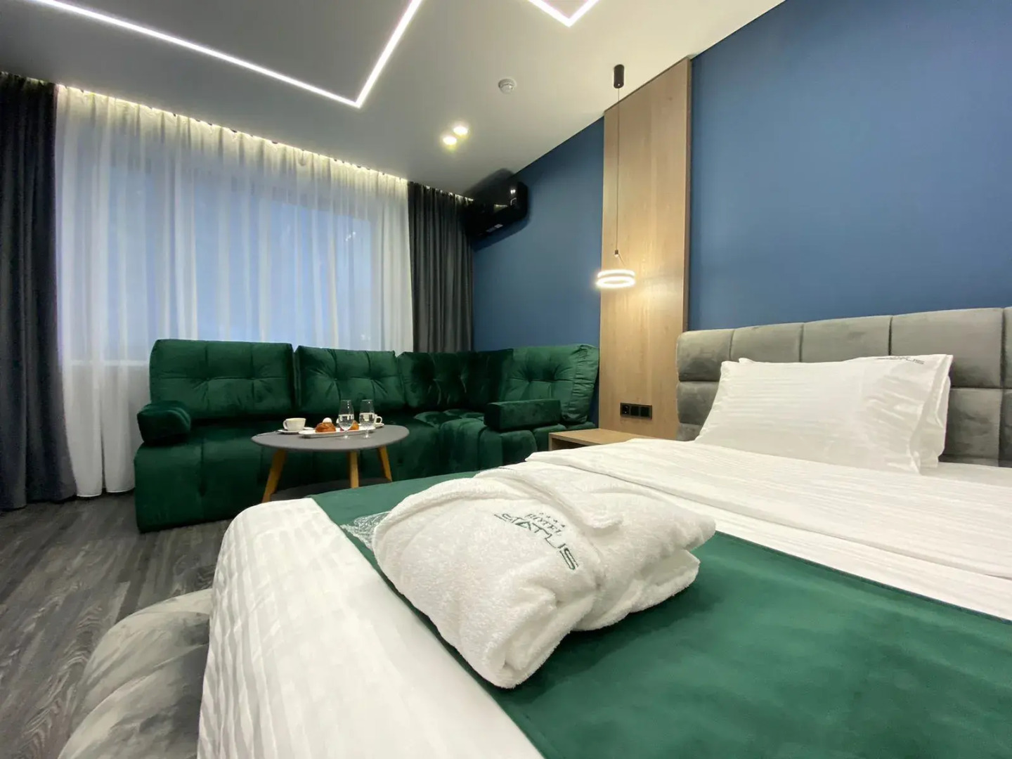 Отель Royal Status