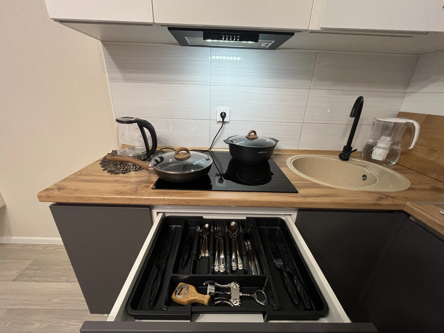 Квартира Уютная студия в тихом участке города