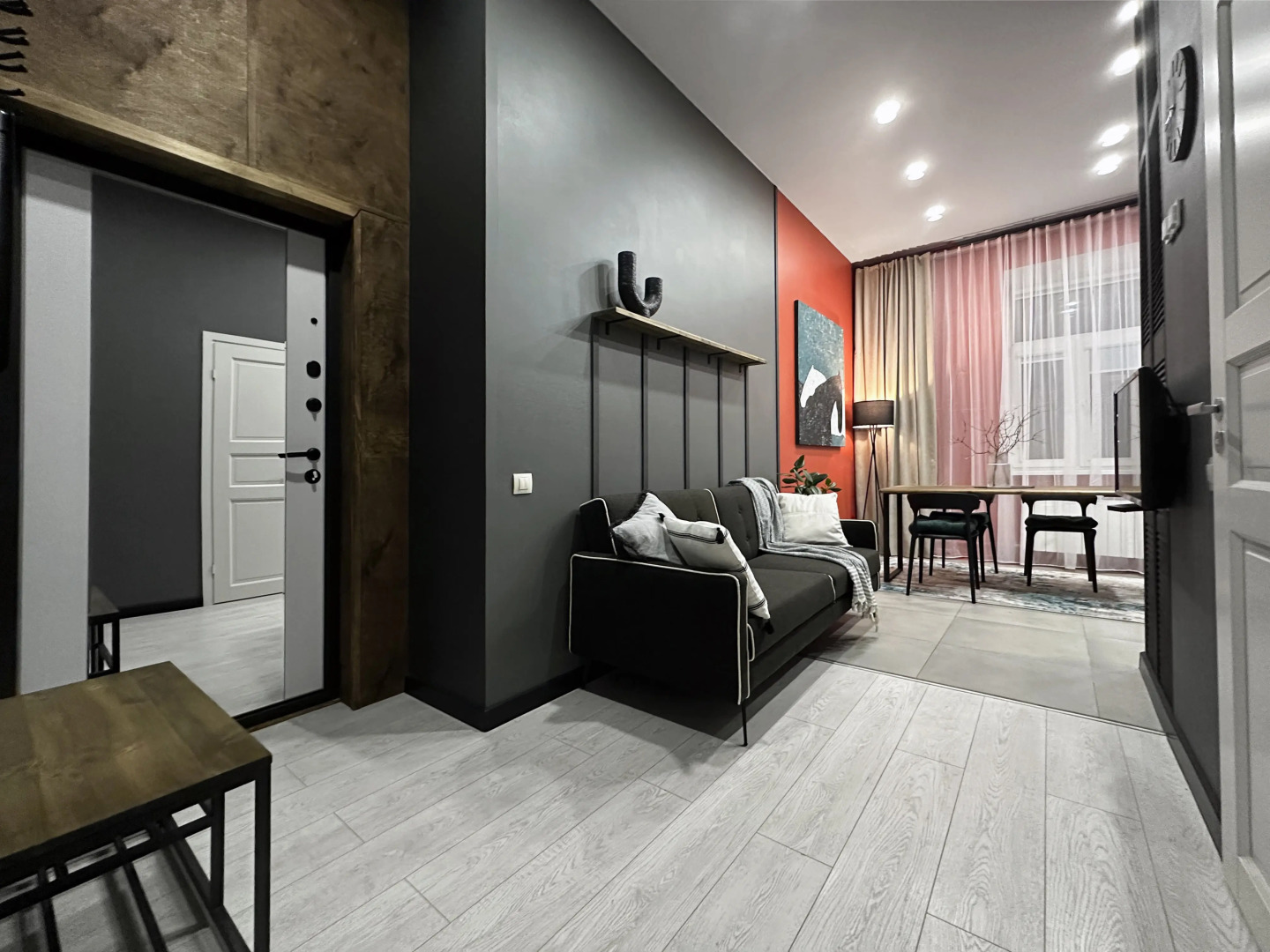 Квартира в центре с проектором и видом на парк