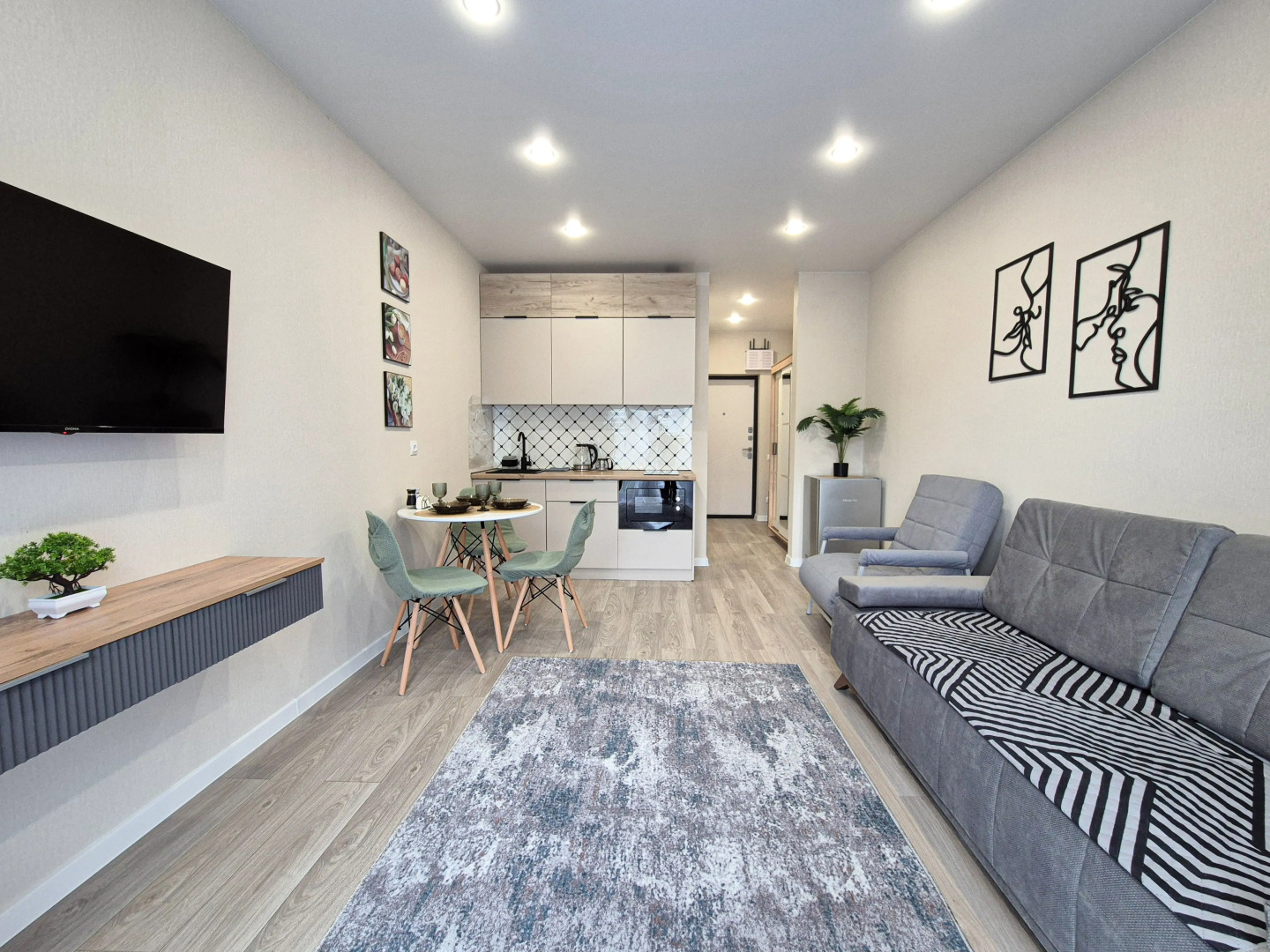 Апартаменты Студия в ЖК Летний