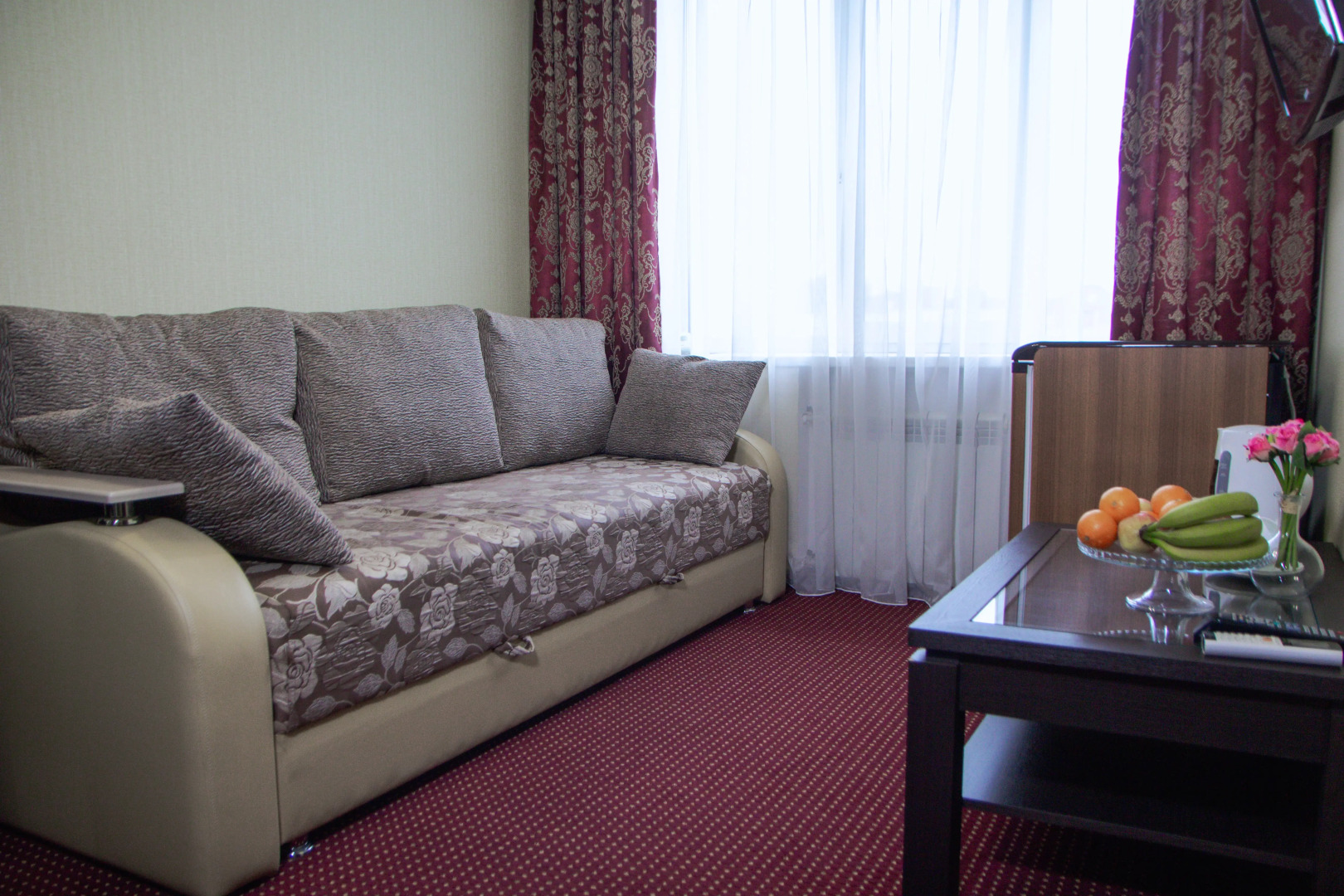 Отель Нефтяник