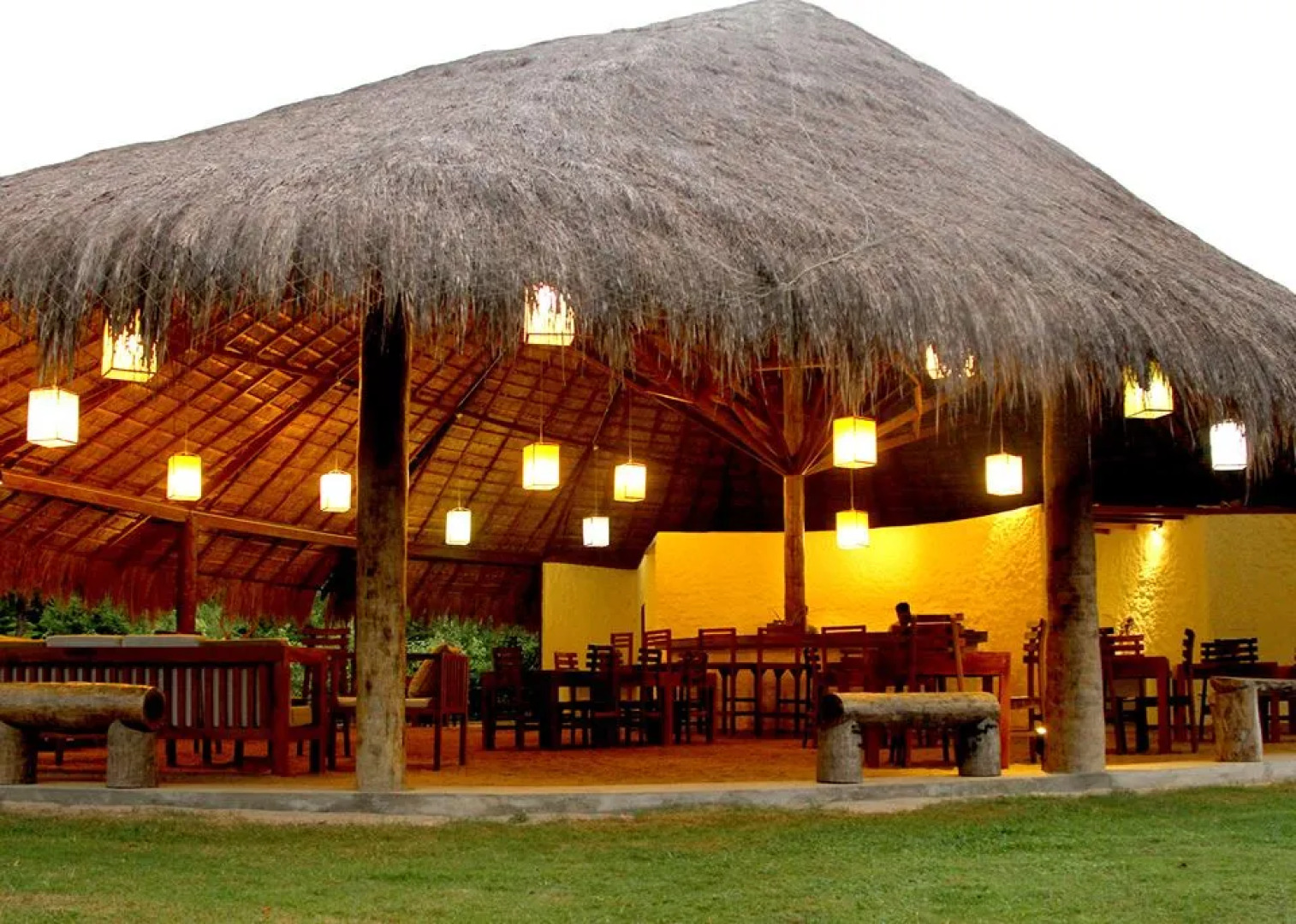 Отель Giman Free Beach Resort