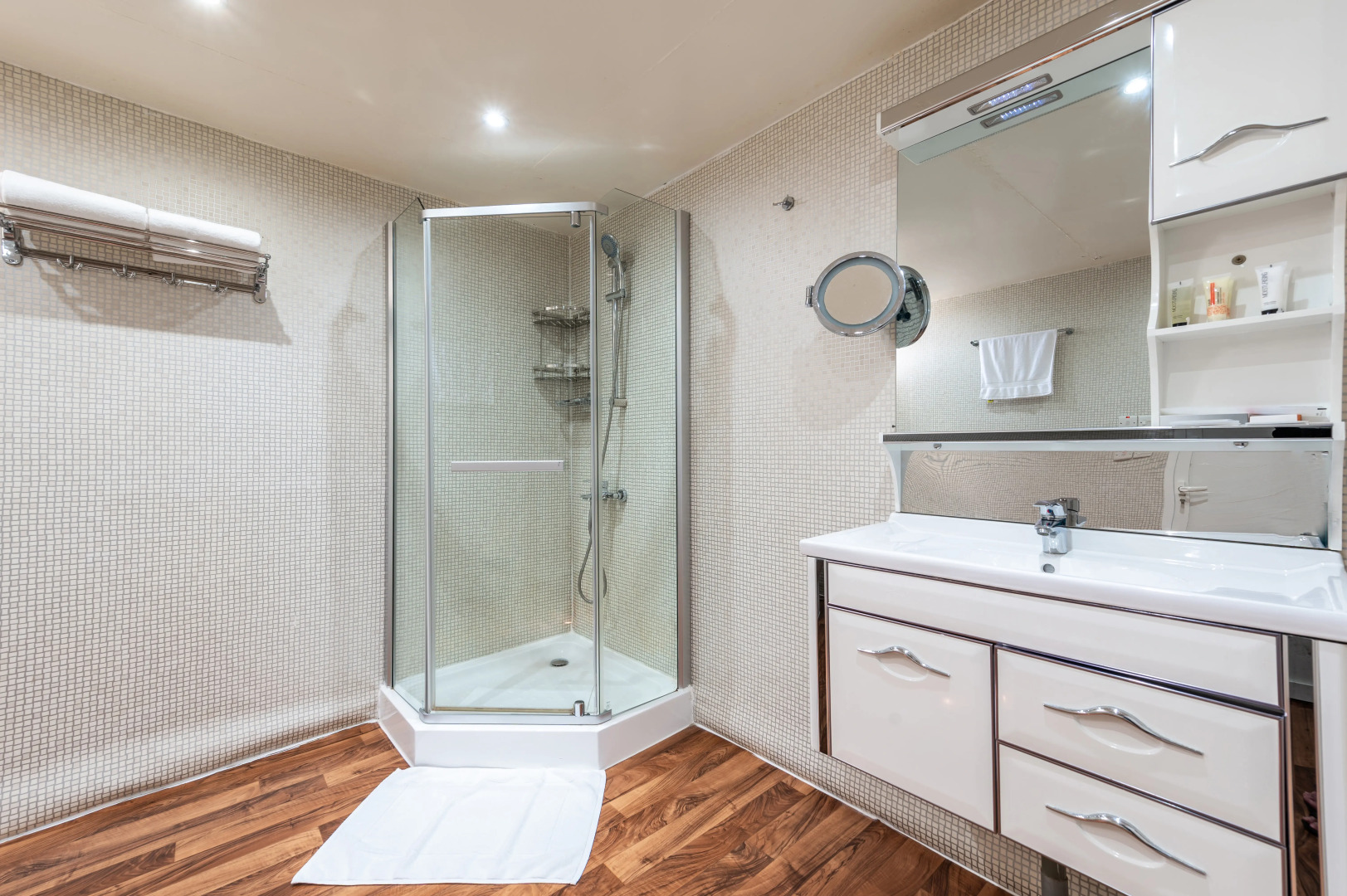 Кемпинг Regency Sealine Camp