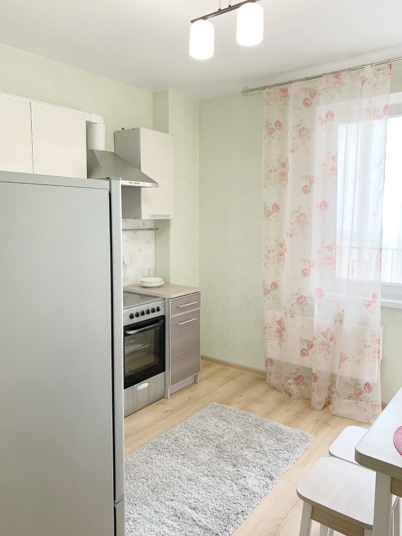 Апартаменты на Шишкова 72/3