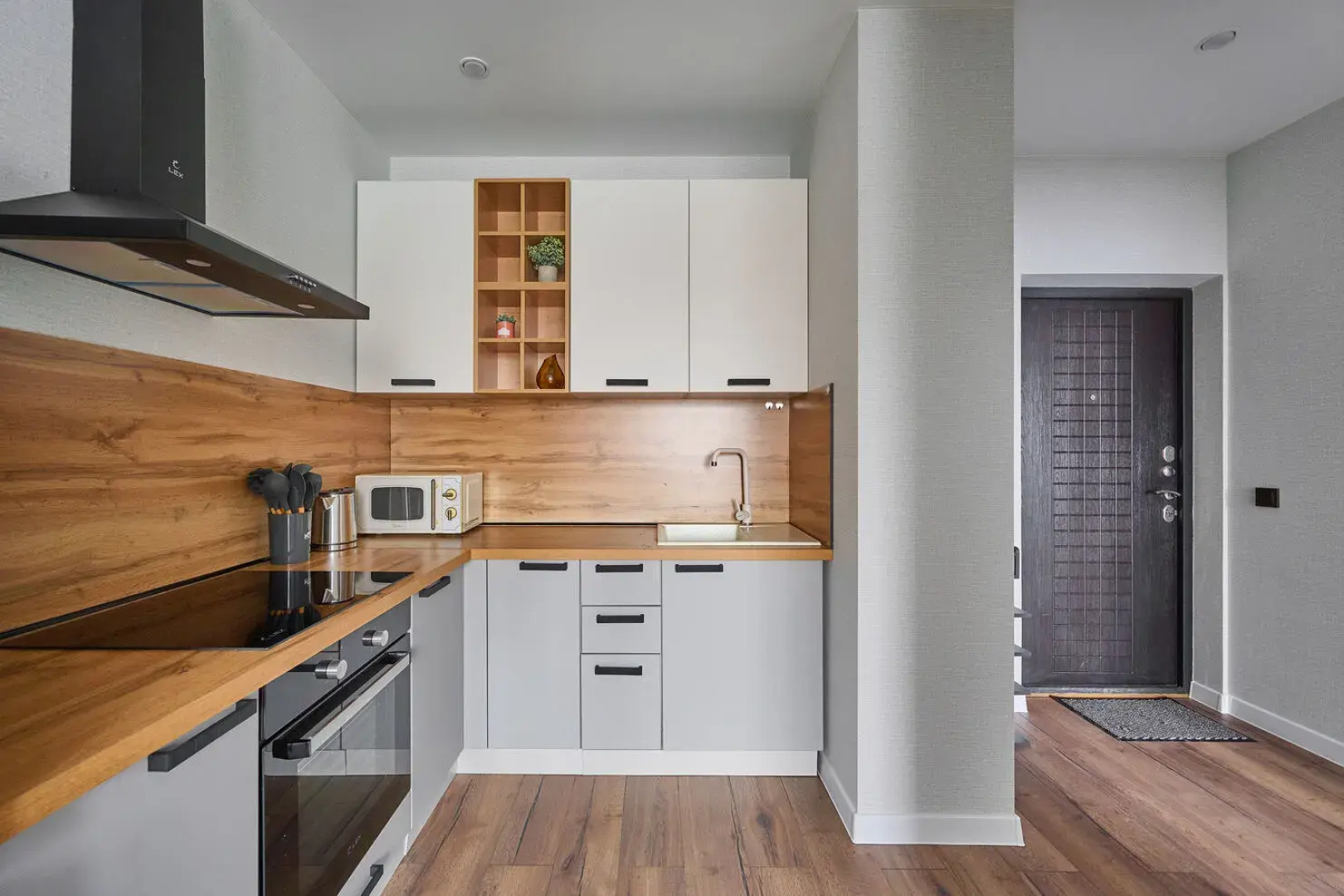 Квартира 2 Ночи на улице Ивана Беличенко 95