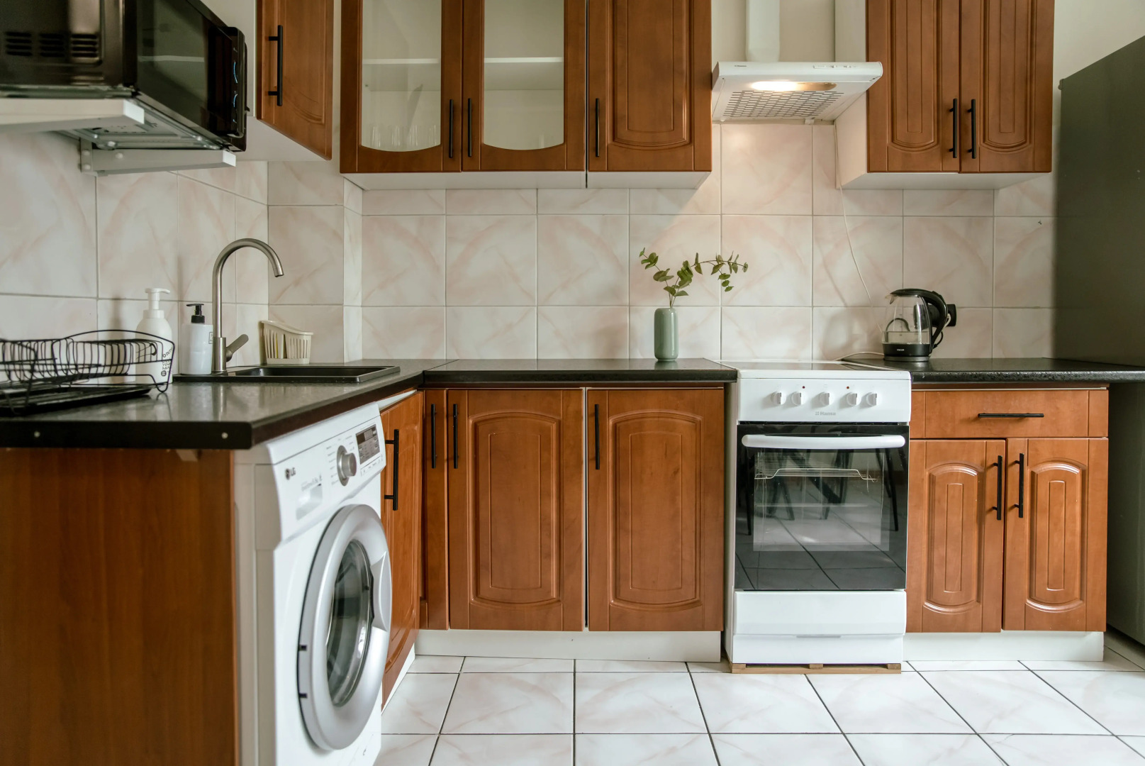 Апартаменты Двухкомнатные на Ленинградской 72