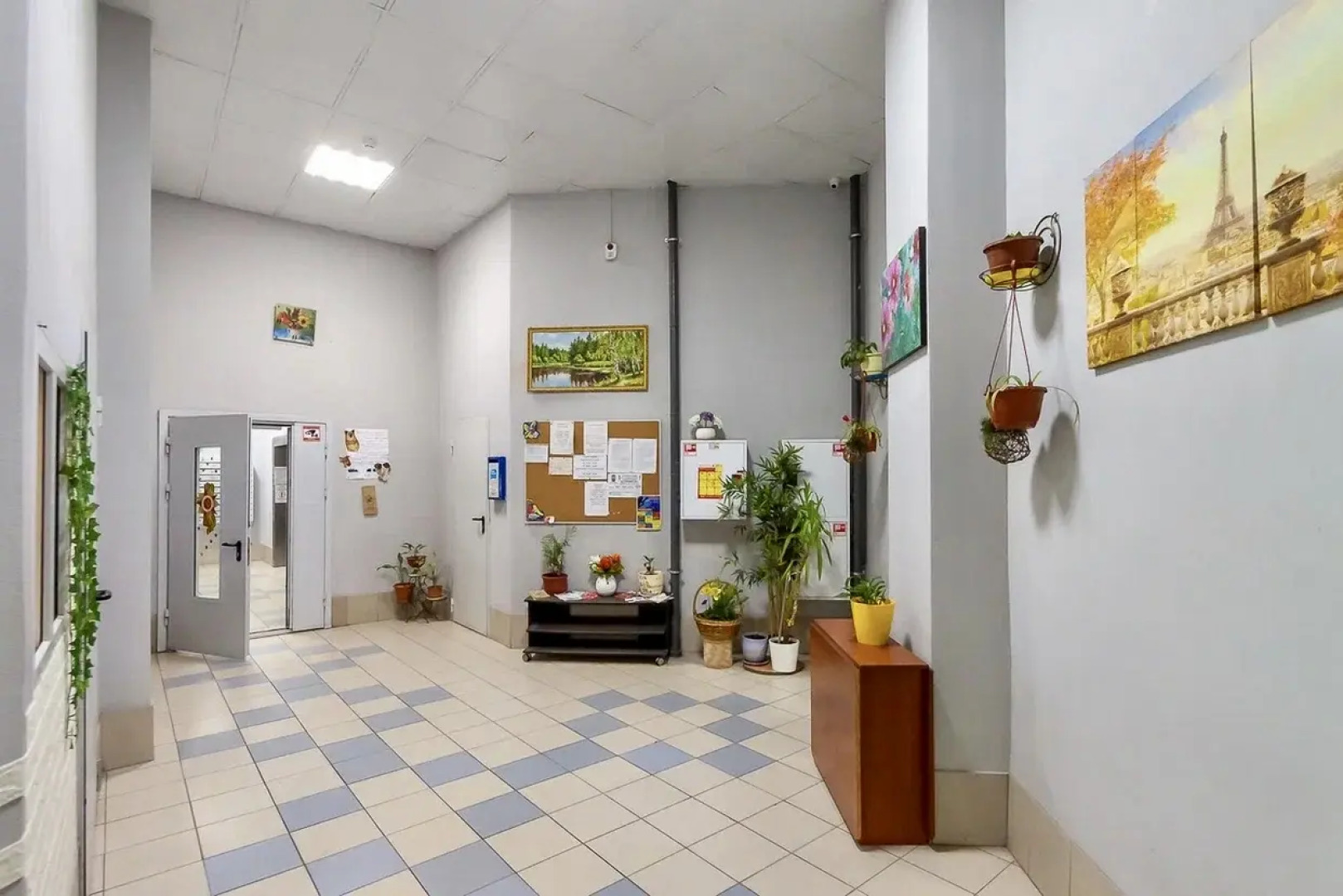 Апартаменты Уютные Апартаменты у Шереметьево с просторной лоджией и кондиционером