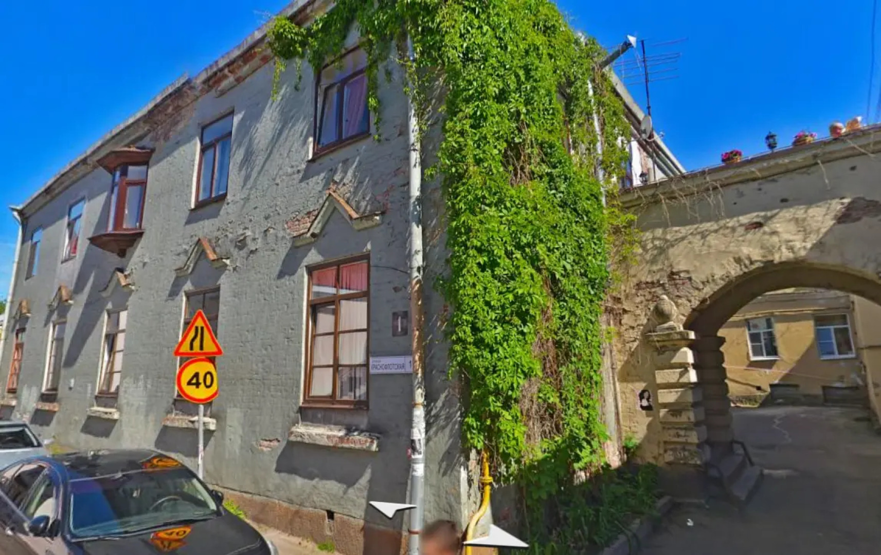 Апартаменты J&N Apartments с камином и летней террасой в самом центре исторического Выборга Краснофлотская 1