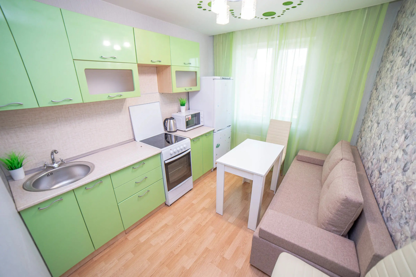 Апартаменты Билимбаевская 37