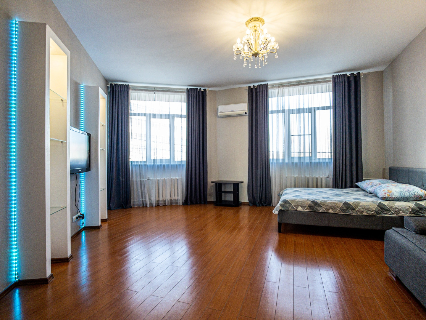 Апартаменты на проспекте Гагарина 12