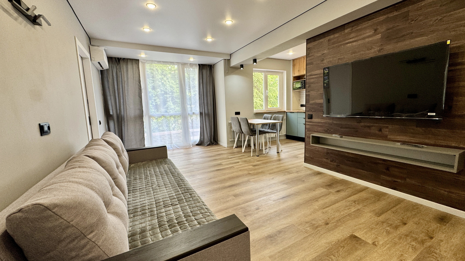 Апартаменты Marlen Apart на Улице Роз