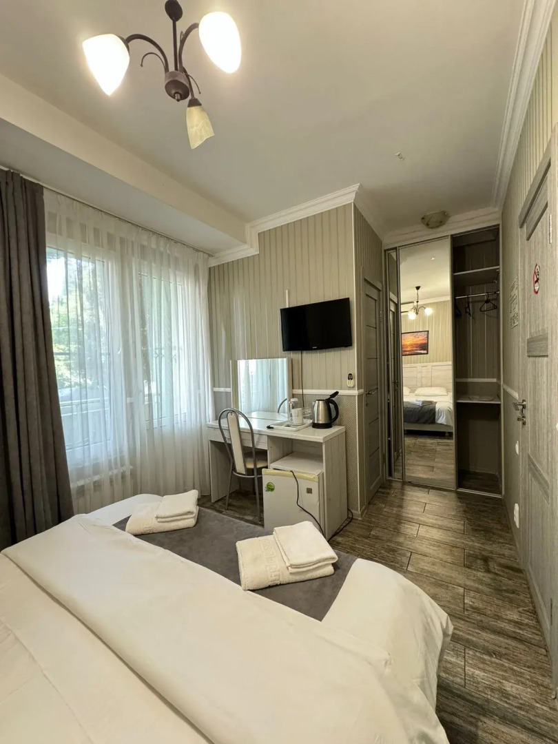 Отель Тростник