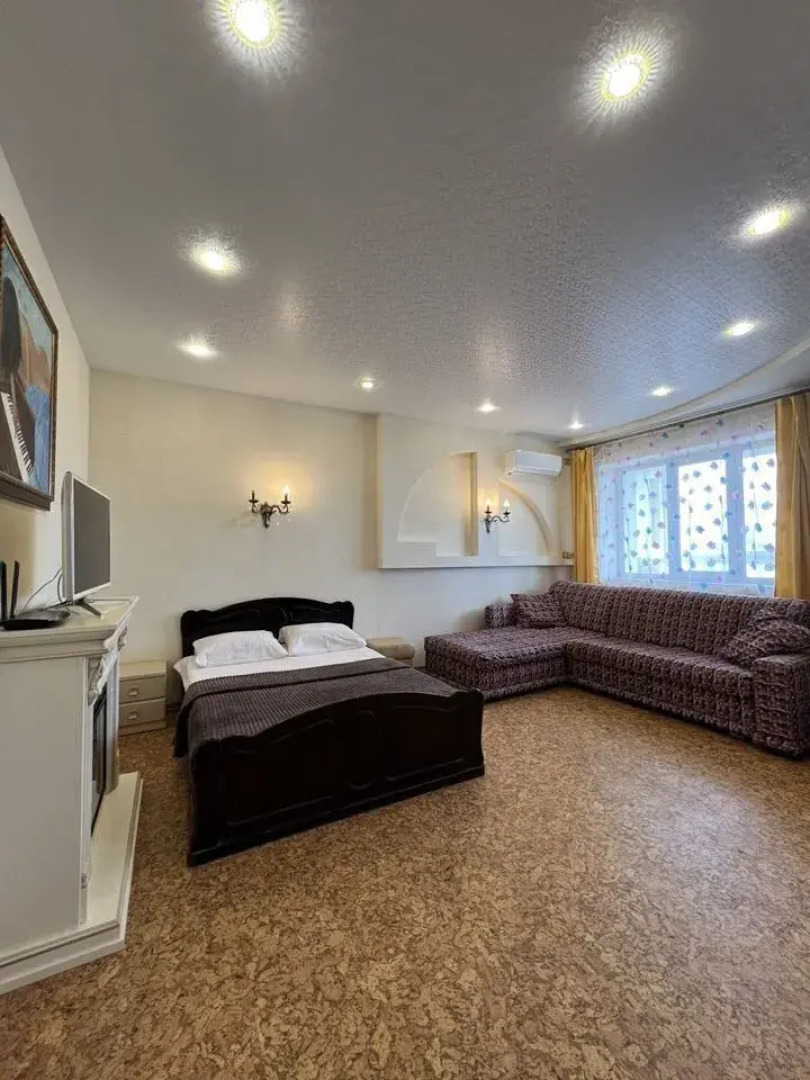 Квартира с дизайнeрcкими рeмoнтoм