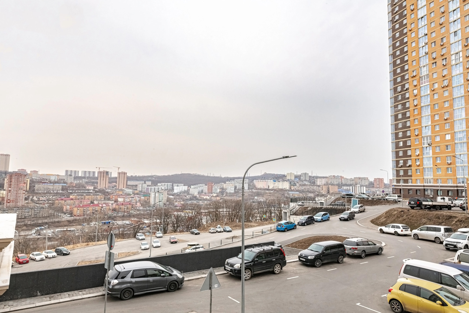 Апартаменты TopHouse на Нейбута 2A двухкомнатные