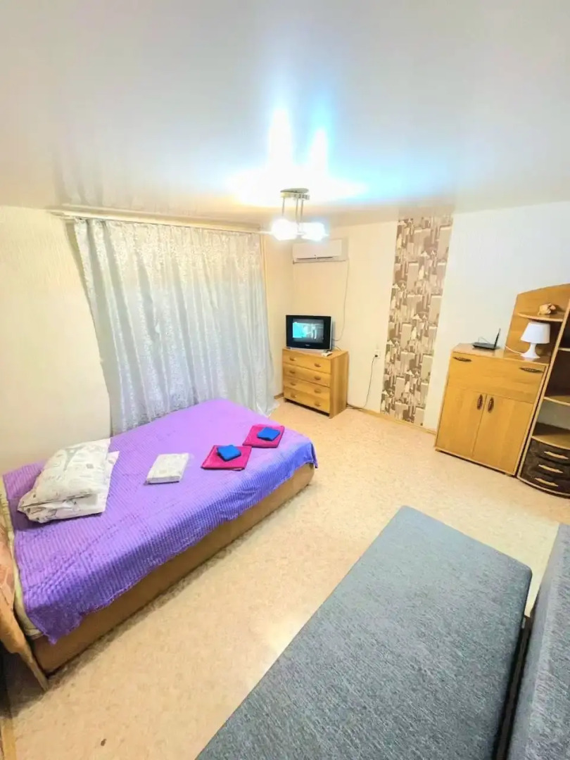 Na Zaparina 137A Apartments