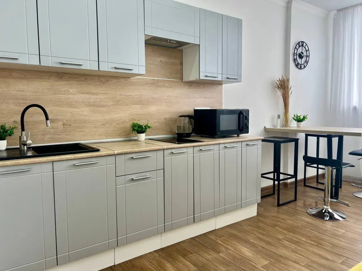 Апартаменты Стильные GALAAPART у Аэропорта