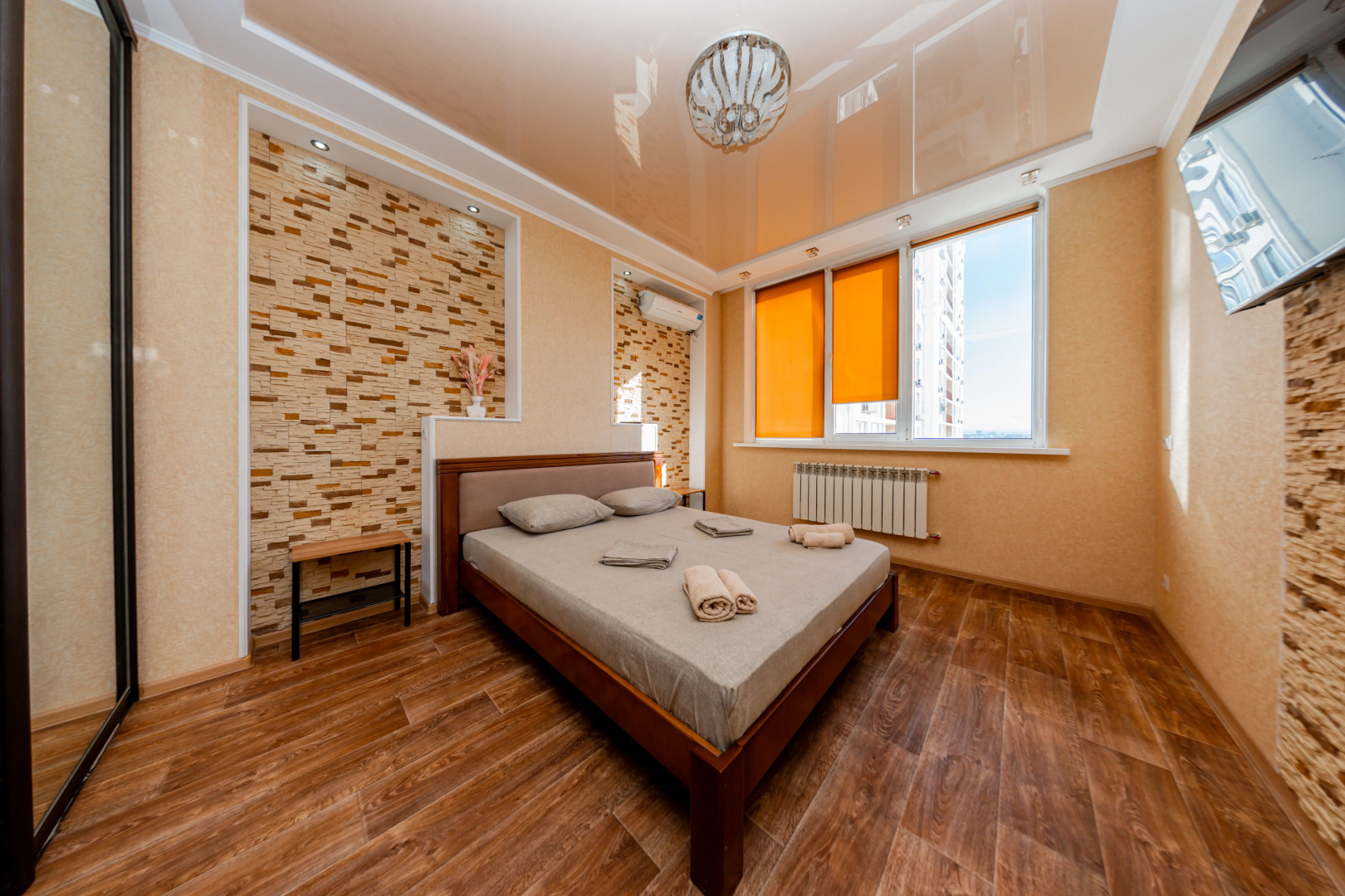 Квартира у Пляжа Парк Победы на 4 Гостей с Видом на Море