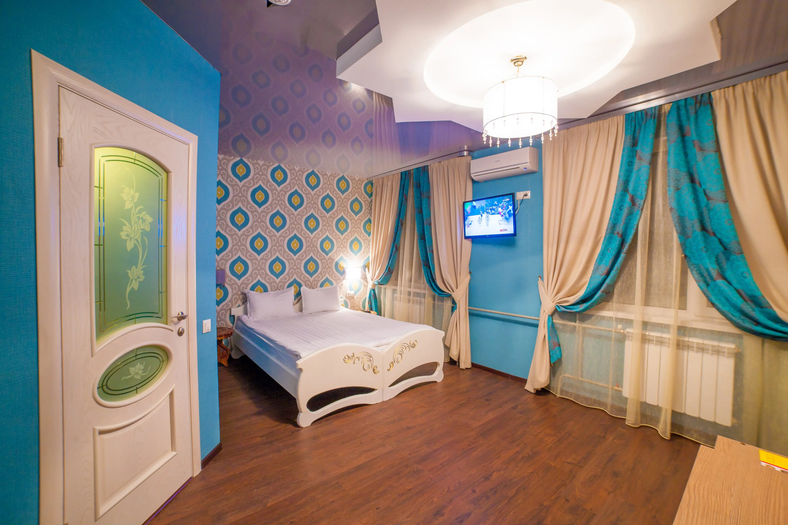 Отель Халиф