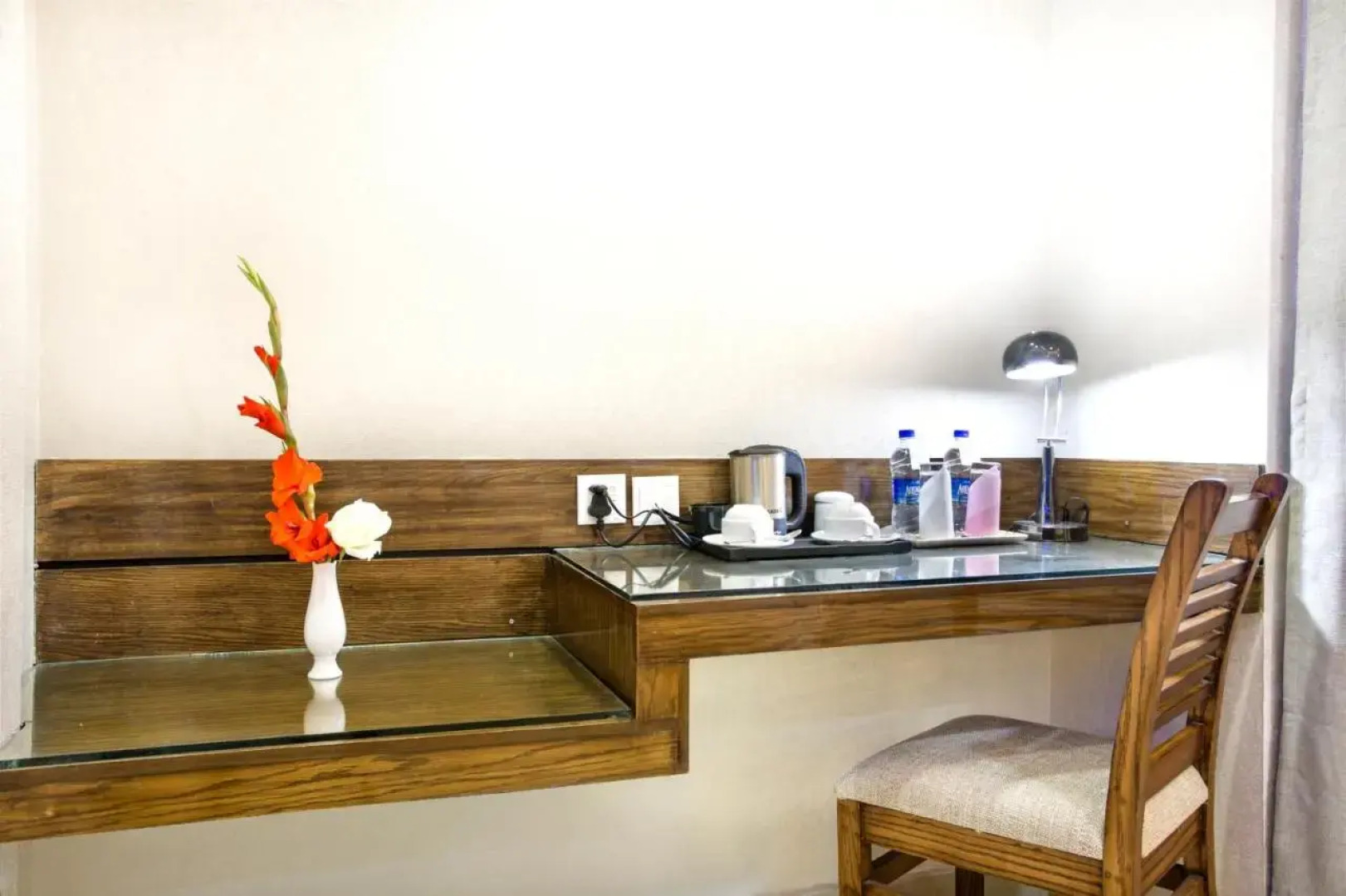 Отель White Palace