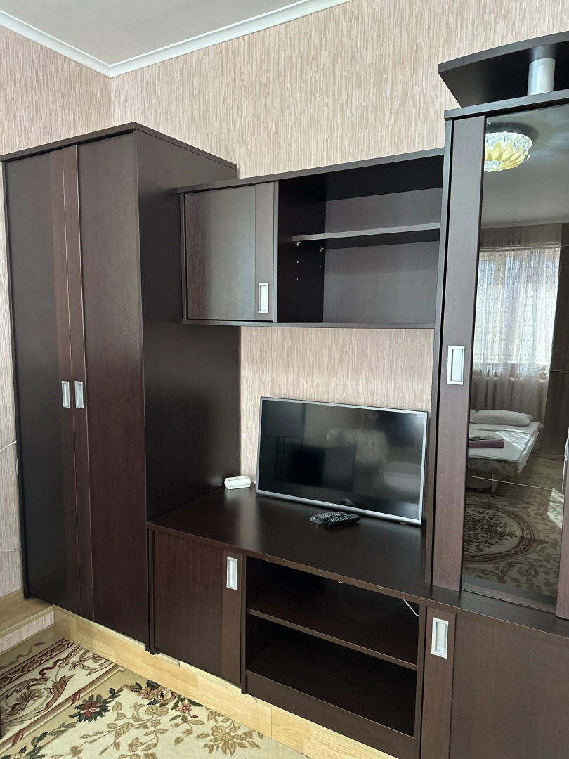 Квартира Республики 64/1