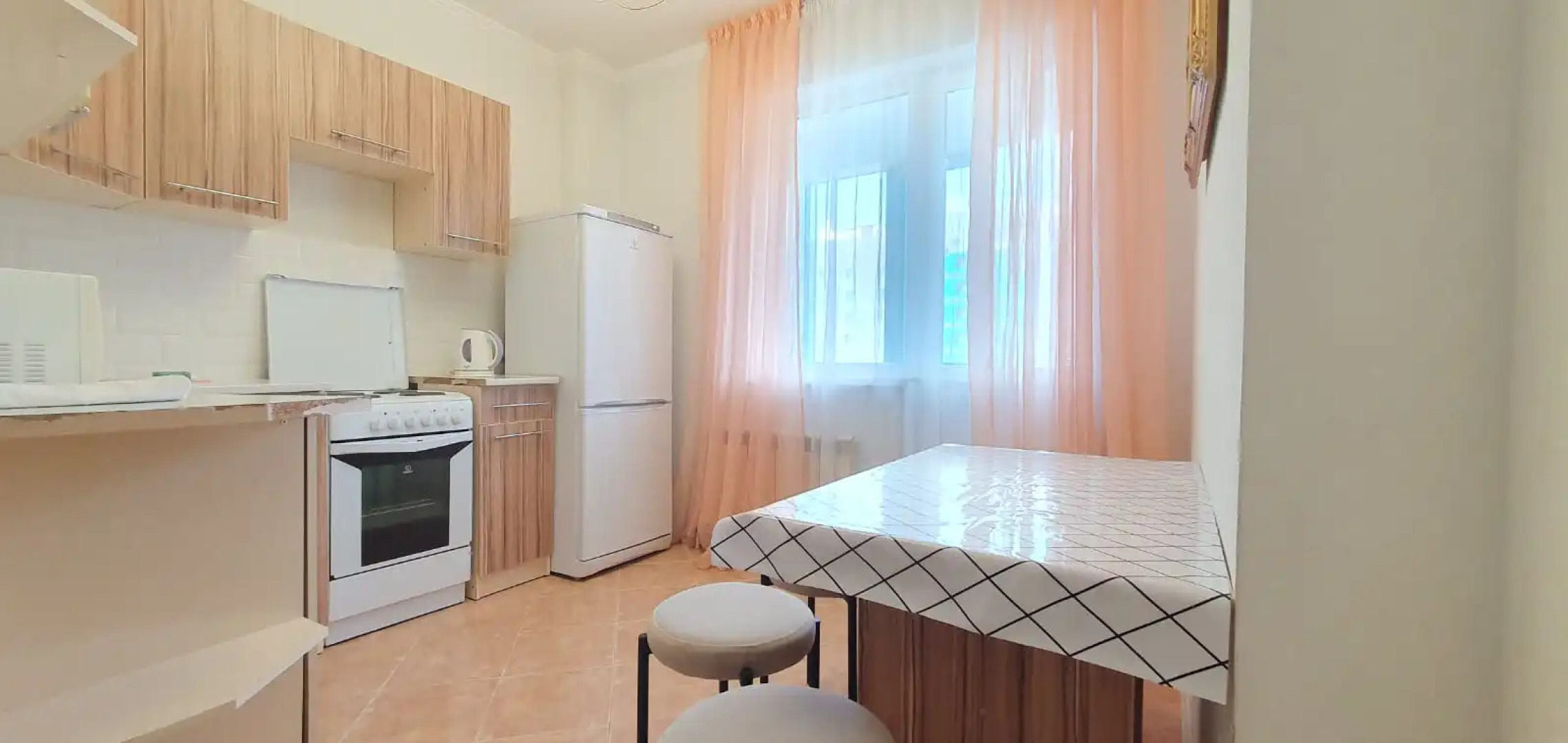 Апартаменты двухкомнатные на 11 этаже