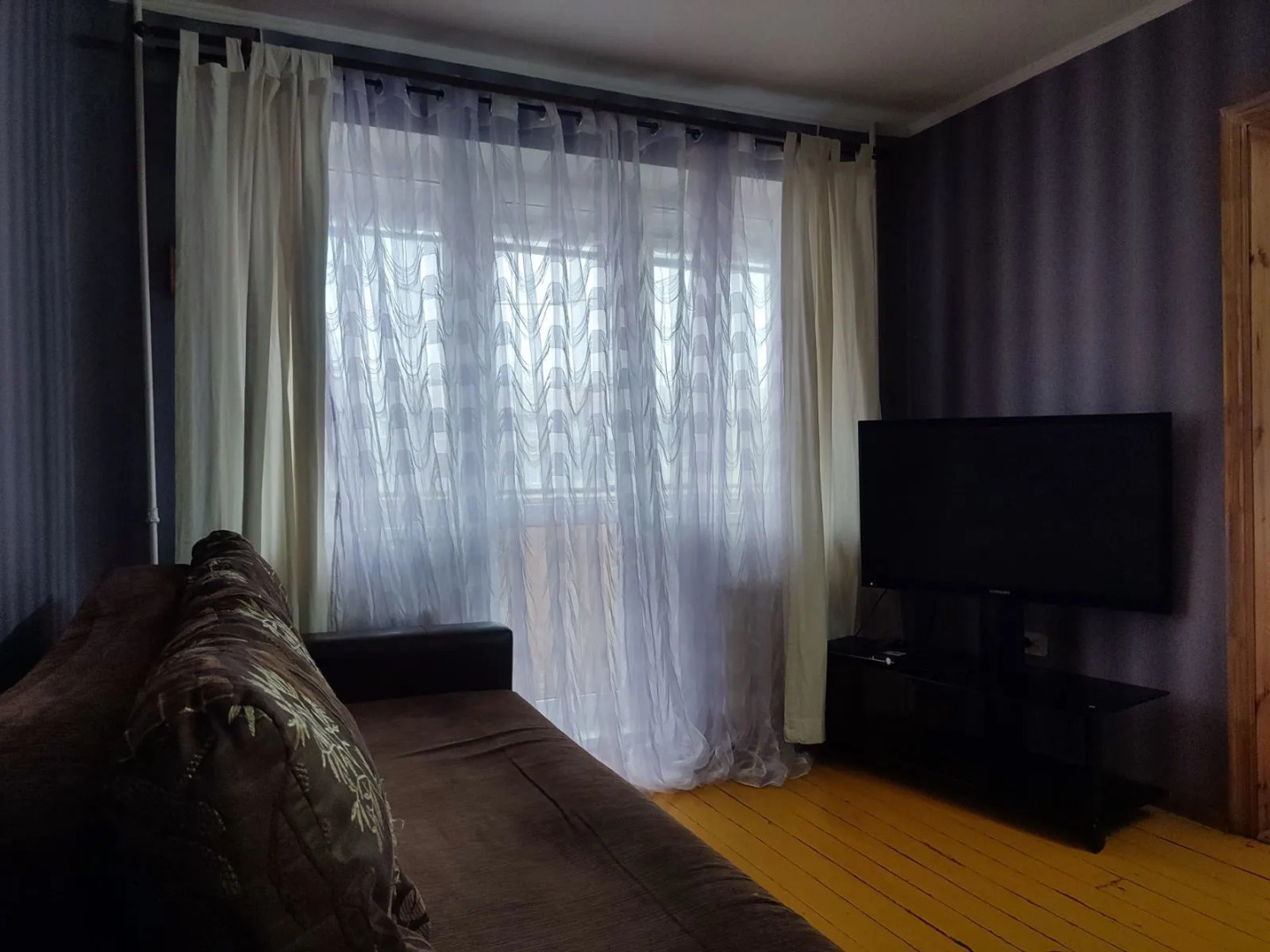 Квартира однокомнатная Суворова 105/1