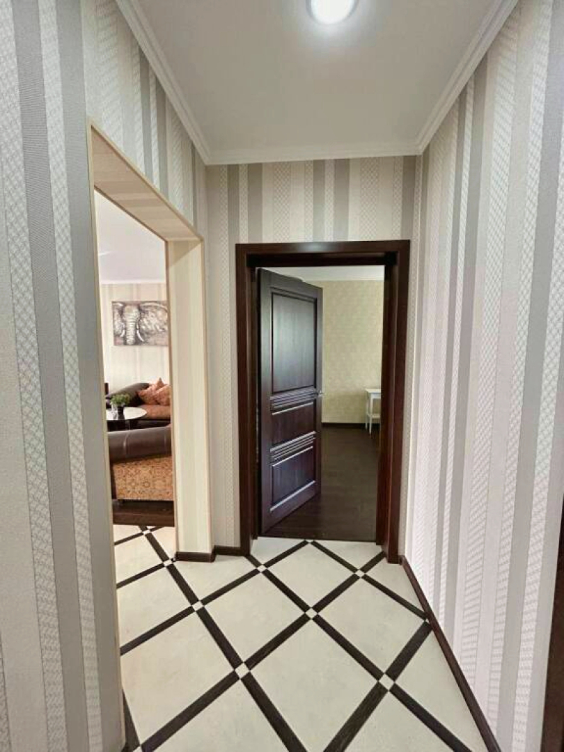 Улучшенные трехкомнатные апартаменты с террасой