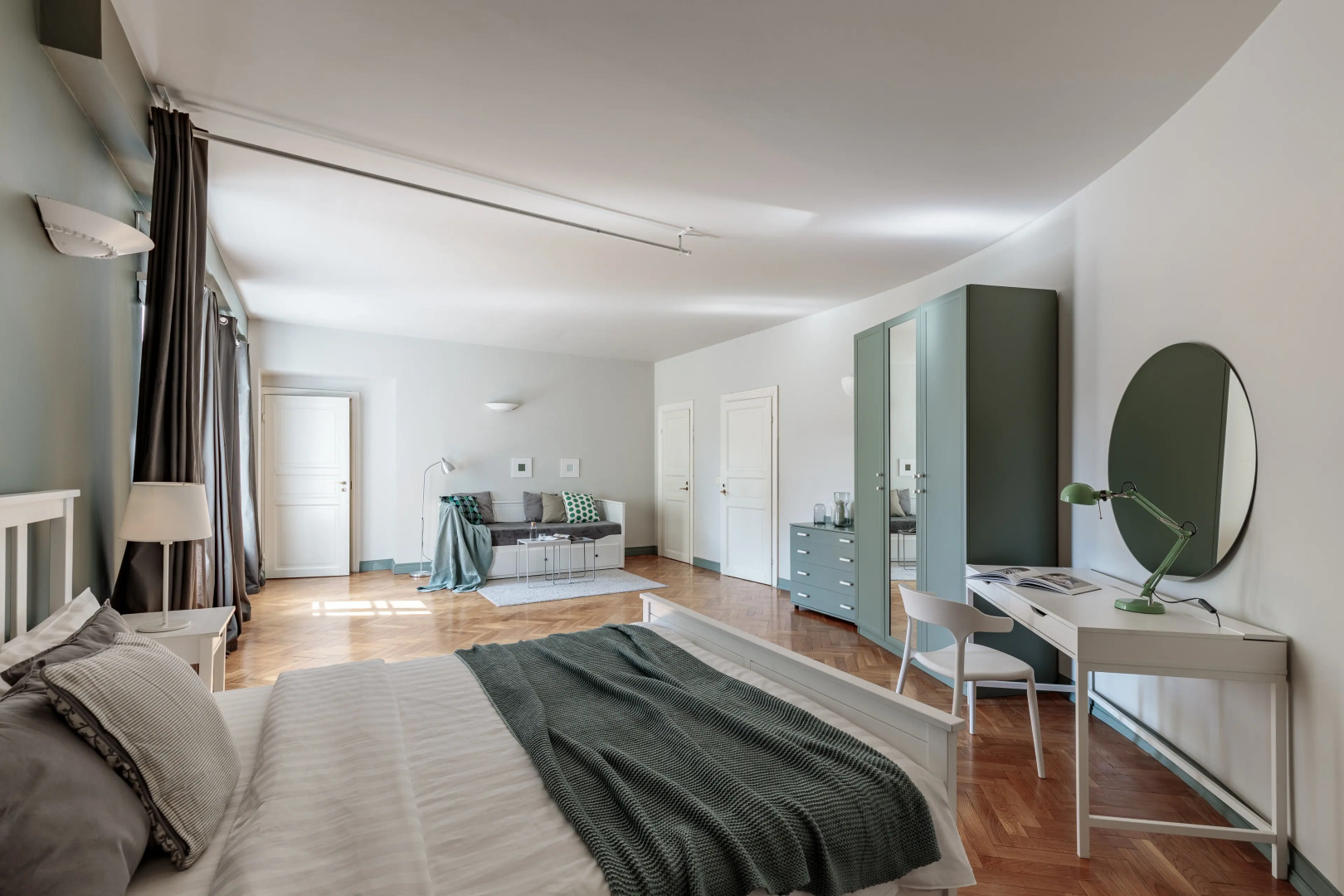 Апартаменты двухуровневые  Big Italy 200 кв.м напротив Русского музея