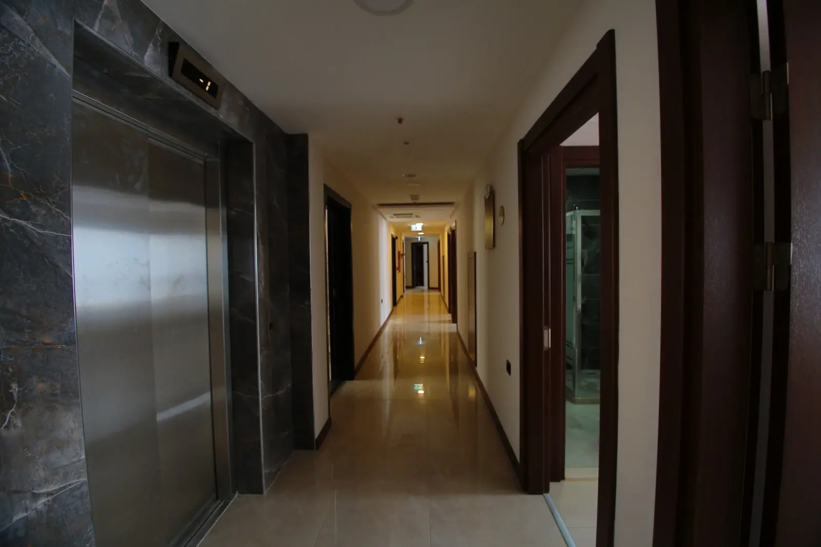 Отель Paris Prestige Izmir