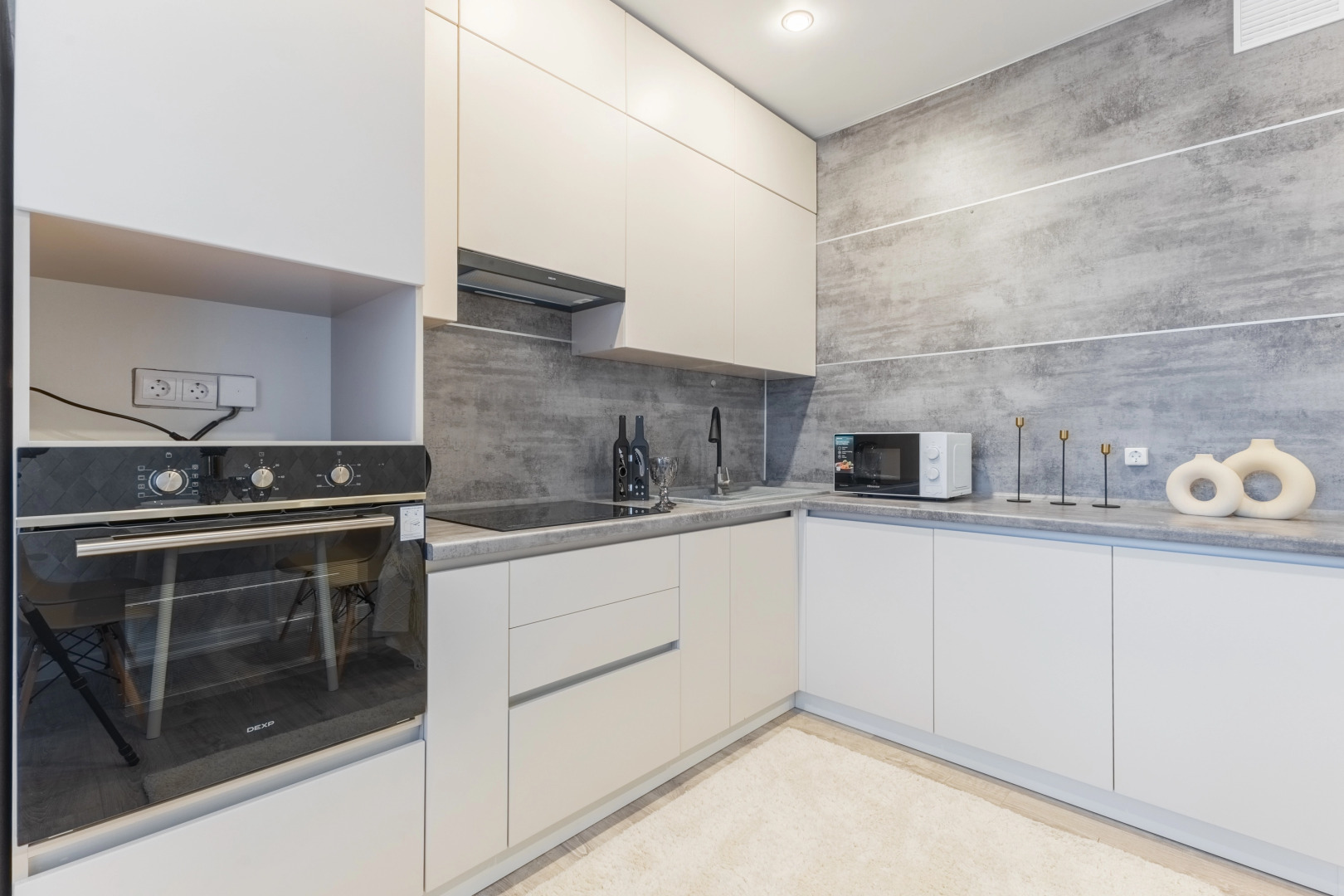 Апартаменты на Петра Полушкина