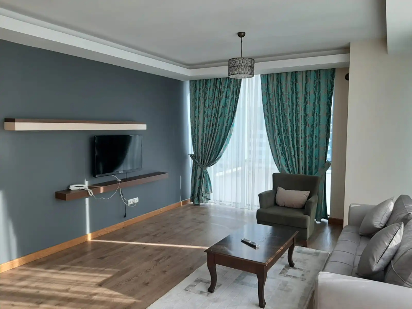 Myy Suites Apart-Hotel