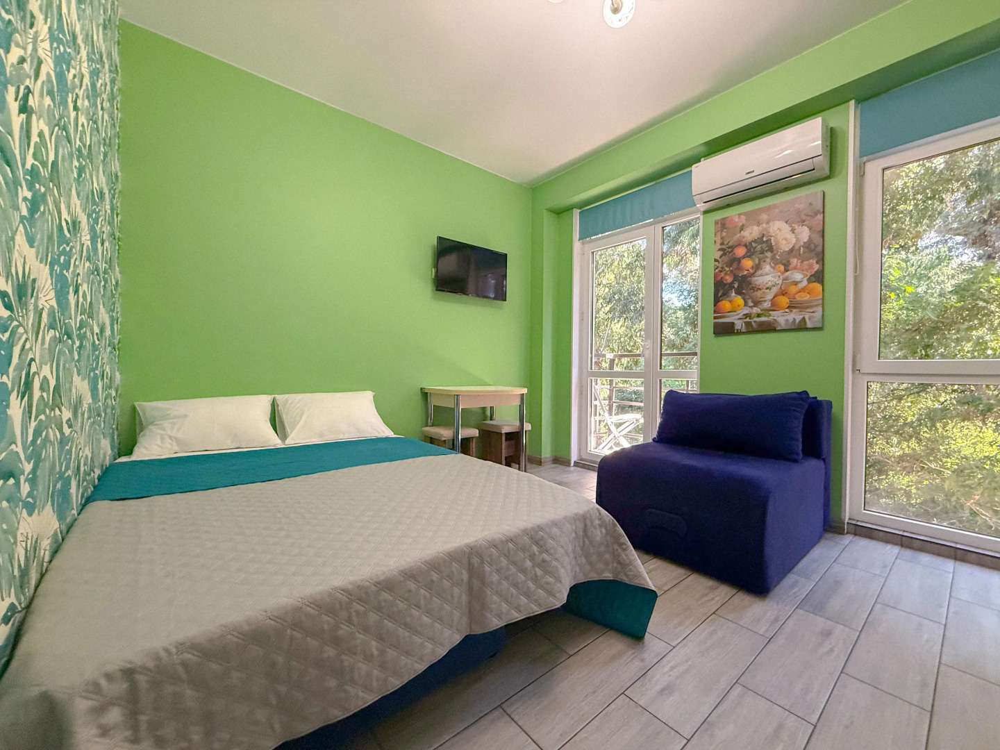 Квартира с видом на парк Южных культур Сириус