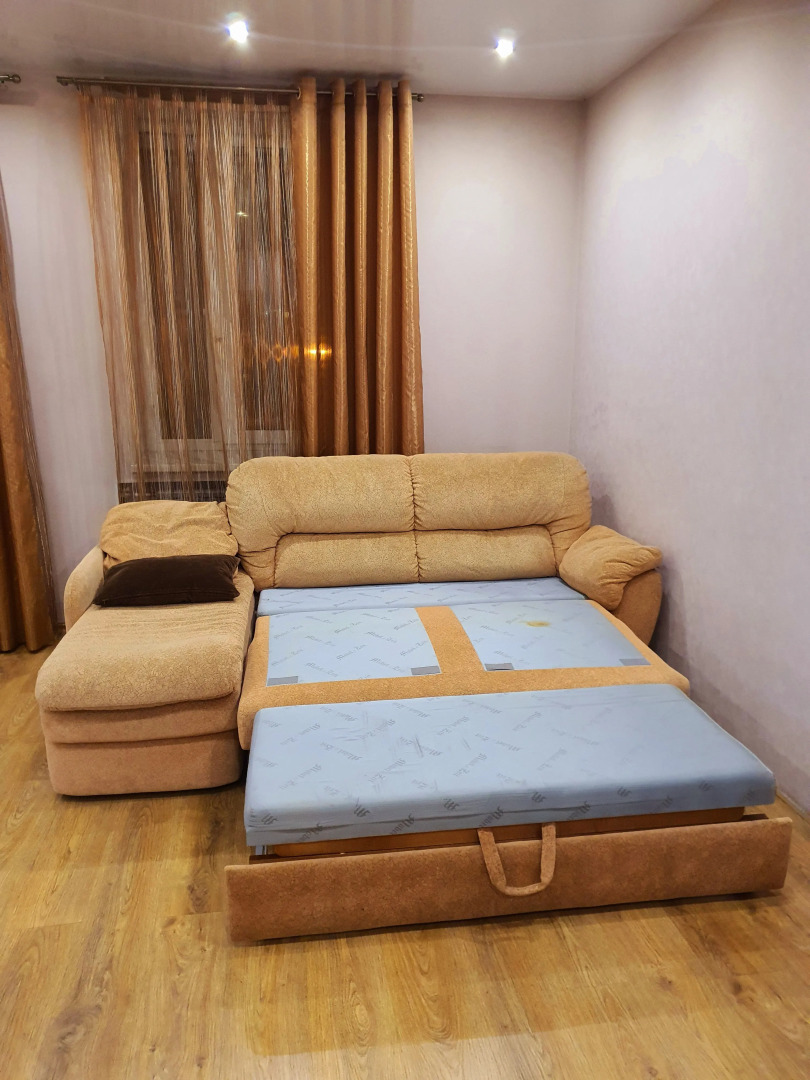 Апартаменты на Челюскинцев 7